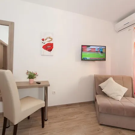 Apartment Mariza Tucepi