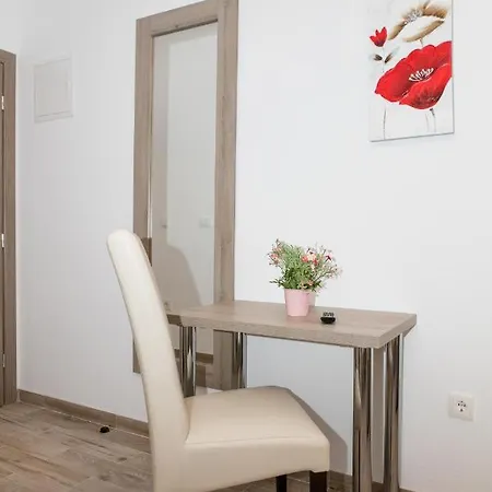Apartment Mariza Tucepi