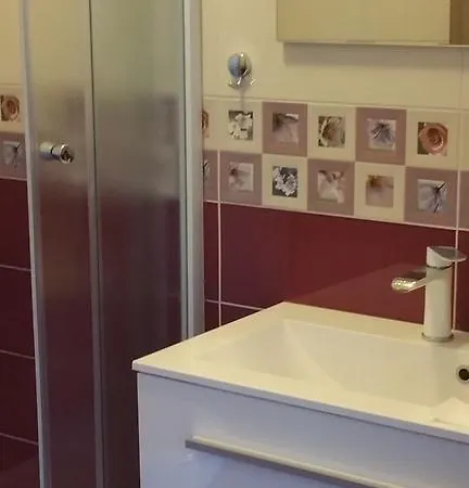 Mariza Apartment *